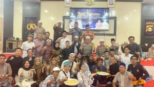 Momen Ramadhan 1446 Hijriah, Polres Prabumulih Buka Puasa Bersama Anak Panti dan Awak Media