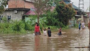 Warga Al-Ghony Kembali Dikepung Banjir yang Tak Kunjung Usai, Warga Pertanyakan Solusi Kongkrit Pemkab Banyuasin