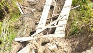 Akses Jalan Desa Kereho-Sepan Terputus, Warga Desa Minta Pemangku Kepentingan Turun Tangan