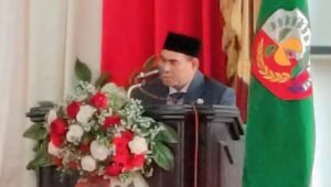 Bupati Samaun Dahlan Apresiasi DPRK Fakfak Atas Pelaksanan Sidang APBD 2025