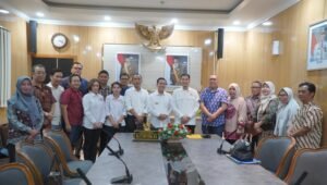 Bahas Pemanfaatan Pasar Ikan Hingga Investasi, Wali Kota Ratu Dewa Terima Audiensi Kadin Palembang