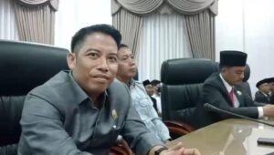 DPRD Batanghari Desak Pemprov Jambi Perbaiki Jalan Jenderal Sudirman yang Rusak Parah