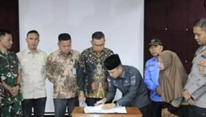 Pemkab Empat Lawang Teken NPHD Untuk PSU untuk Pilkada