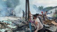 Kebakaran Rumah Betang di Kekurak Kapuas Hulu, 26 Kepala Keluarga Kehilangan Tempat Tinggal