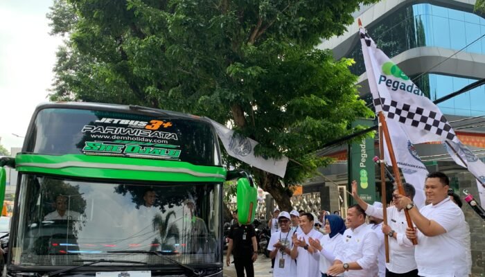 Mudik Gratis 2025, Pegadaian Kanwil III Palembang Berangkatkan 5 Bus
