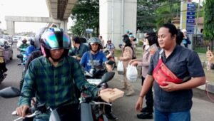 Polri Gandeng Media Bagikan Takjil Serentak Untuk Masyarakat