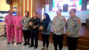Perhatikan Personil Internal, Polrestabes Palembang Gelar Pasar Murah Untuk