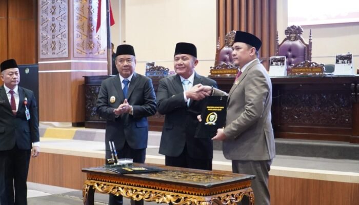 DPRD Sumsel Dengarkan Pidato Gubernur Sumsel  Tentang LKPJ Tahun 2024