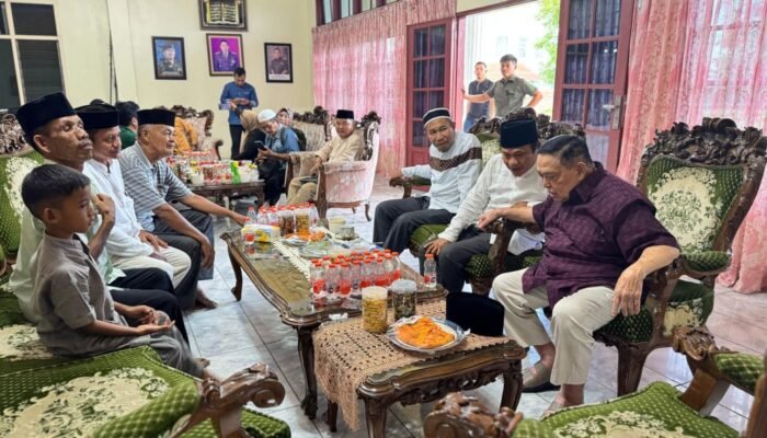 Warga Antusias Hadiri Open House di Rumah Jonga yang Digelar Wagub Sulbar, Salim S Mengga