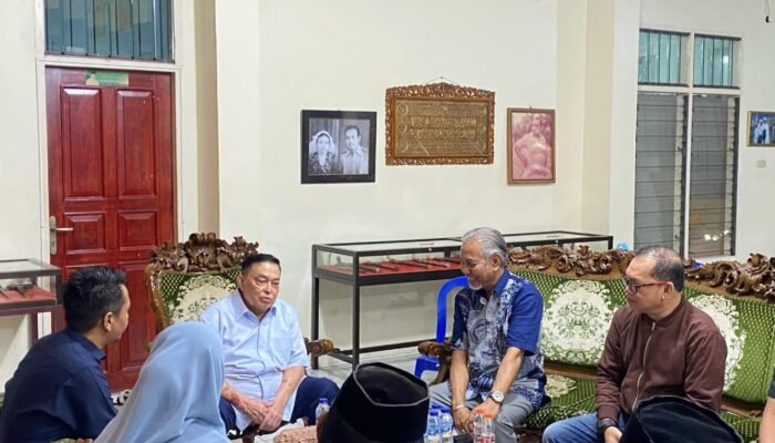Plh Sekprov Herdin Ismail Temui Wagub Sulbar Salim S Mengga Laporkan Beberapa Hal
