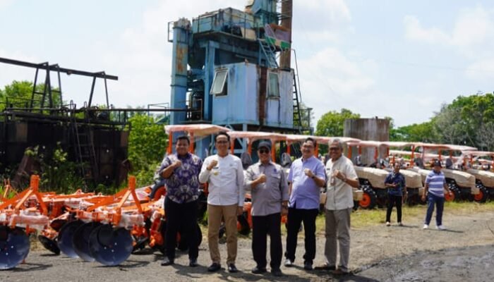 Bidik Swasembada Pangan, Kementan Kirim Ratusan Alsintan ke Kabupaten OKI