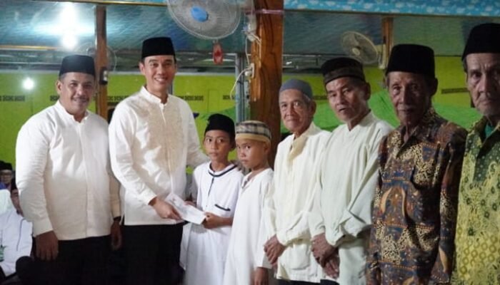 Safari Ramadan Bupati OKI Serap Aspirasi Warga, Berbagi Hingga Beri Layanan Kesehatan Gratis