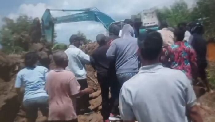 Noverliusman Zega, Jurnalis Kota Batam Kepulauan Riau di Kroyok Saat Liput Aksi Penolakan Warga