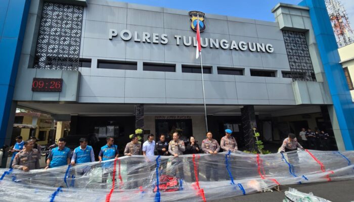 Amankan Puluhan Balon Udara Selama Lebaran 2025, Kapolres Tulungagung Apresiasi Polsek Jajaran dan Stakeholder Terkait 