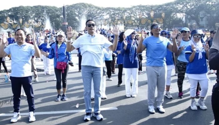 Ajak Pola Hidup Sehat, Pemkot Malang Kembali Menggelar Senam Tahes Mbois Jumat