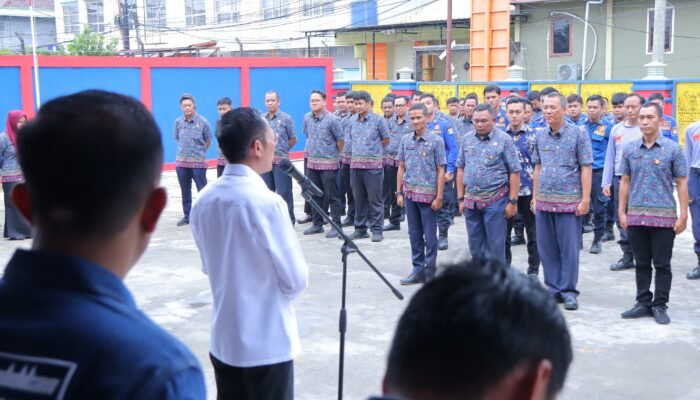 Bertugas 24 Jam, Ratu Dewa Apresiasi Pegawai Damkar