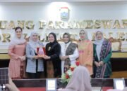 Pringati Hari Kartini, DWP Kota Palembang Gelar Lomba Make Up dan Best Costume