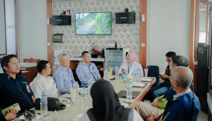 Wakil Bupati Solok Diskusi Bersama Pengurus MES Bahas Pemberdayaan Masyarakat