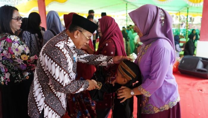 Wabup Sukardi Hadiri Halal Bihalal Paguyuban PAKUNSA Warga Jawa di Kapuas Hulu