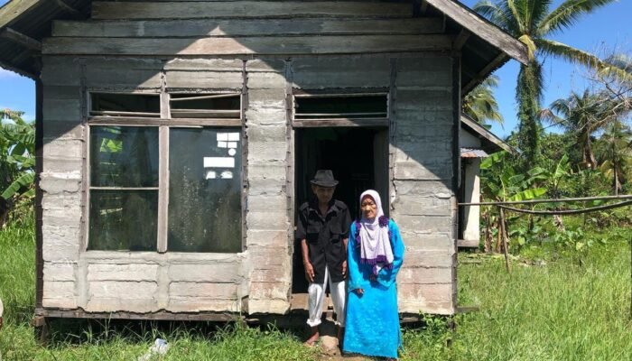 Rahmad Sabli Bersyukur Rumahnya Dibangun Kembali Satgas Pra TMMD ke-124 Wilayah Mempawah