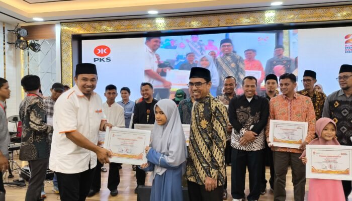 Semarak Milad ke-23, PKS Sumbar: Tegaskan Komitmen Melayani dan Mengabdi untuk Rakyat
