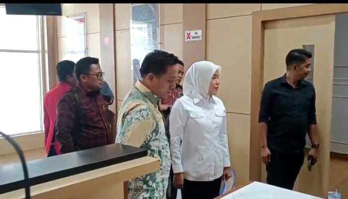 Mantan Walikota Palembang Kembali Cemas Diperiksa Penyidik Kejari Palembang