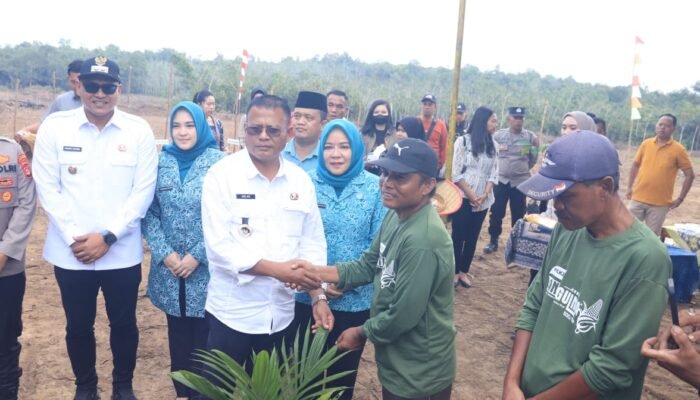 Launching Ketahanan Pangan DPMD Pemkot Prabumulih Tahun 2025 Tanam Jagung di Desa Rambang Senuling