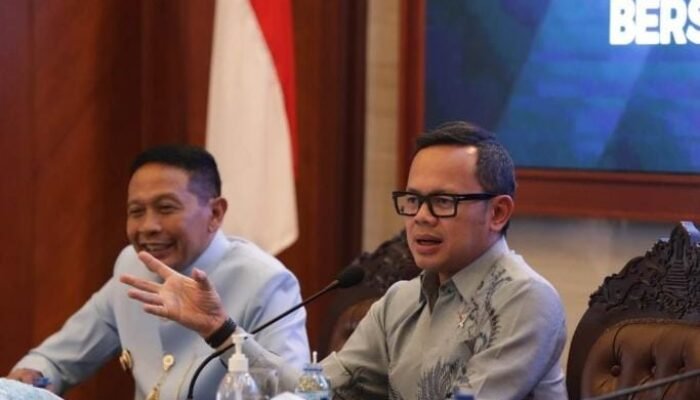 Perkuat Sinergi Pemerintah Pusat Dengan Daerah, Wamendagri Kunjungi Pemkot Malang