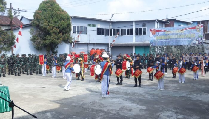 Drum Band Gita Bahana SMAN 1 Sungai Kunyit Ikut Meriahkan Pembukaan TMMD Reg Ke-124 Wilayah Mempawah