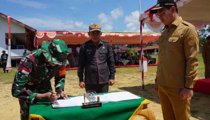 Bupati Kapuas Hulu : Membangun Akses – Akses yang Terisolir