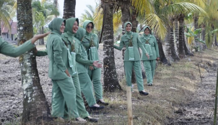 Dukung Program TMMD, Persit KCK Cabang XLV Dim 1201 Kunjungi Lokasi TMMD