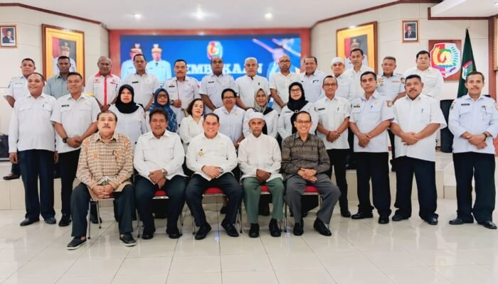 Buka Uji Kompetensi Jabatan Pimpinan Tinggi Pratama, Ini Harapan Bupati Fakfak