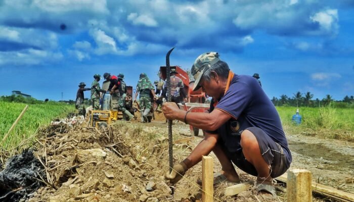 Pembangunan Rabat Beton Capai 60 Persen