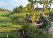 Satgas TMMD dan Warga Mancing Bareng di Sungai Desa