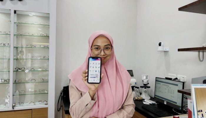 Pegawai Klinik Kesehatan, Rasakan Langsung Manfaat JKN dalam Aktivitas Harian