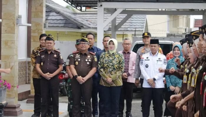 PJ Bupati Empat Lawang Sambut Kepala Kejati Sumsel: Bentuk Dukungan dan Sinergi