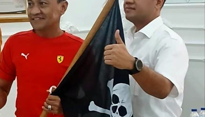 Bendera Hitam Tengkorak Pantau Polsek – Polrestabes Palembang yang Minim Ungkap Kasus