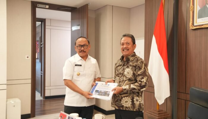 Sulbar Menghadap Laut, Gubernur SDK dan Bupati Kompak Dorong Ekonomi Biru di Hadapan Menteri KKP RI