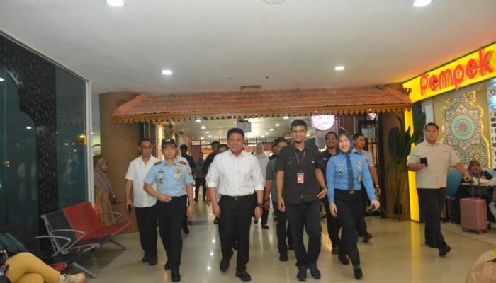 Tinjau Bandara SMB II Palembang, Gubernur Herman Deru Melobi Pimpinan Lion Group Agar Segera Buka Rute Penerbangan Internasional