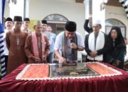 Gubernur Herman Deru Tandatangani Prasasti Peresmian Masjid As-Salman Kelurahan Sukarami Palembang