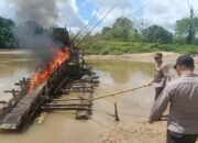Satu Lanting Dibakar, Tindaklanjuti Dugaan PETI di Kecamatan Mentebah Kapuas Hulu