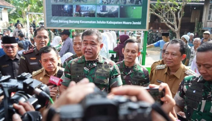 KASAD Resmikan Sumur Bor di Muaro Jambi, Bupati BBS: Sangat Bermanfaat untuk Warga