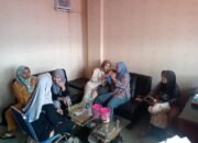 Didampingi Pengacara, Warga Desa Notogiwang Laporkan Dugaan Penyelewengan Dana Bansos ke Polisi