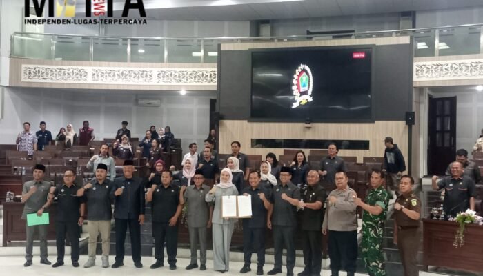 DPRD Kota Malang Tetapkan Ranperda Tentang Pajak Daerah dan Retrbusi