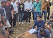 H.Arlan Bersama Manager Bank BSI Cabang Prabumulih Hadiri Pemotongan Hewan Kurban di RSUD