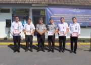 Pindah Tugas, Lima Pegawai Lapas Jambi Diberi Apresiasi dan Cendera Mata