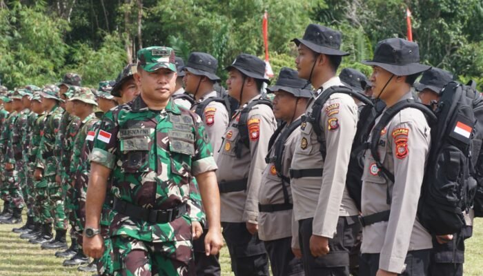 Membangun Sinergi Lebih Erat Boyan Tanjung Sasaran Serbuan Teritorial TNI di Kapuas Hulu
