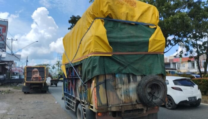 Penerapan “ODOL” di Kapuas Hulu, Sopir : Kami Bukan Penjahat, Tapi Pejuang Ekonomi Daerah