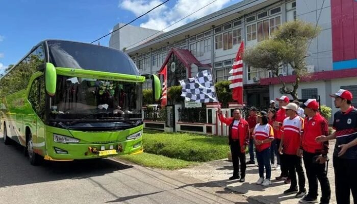 Sekda Kapuas Hulu Lepas Atlet Pelajar Ikuti POPDA Tingkat Provinsi