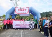 Bhayangkara ke-79, Dr Hendriyana Melepas Peserta Jalan Santai dan Olahraga Bersama